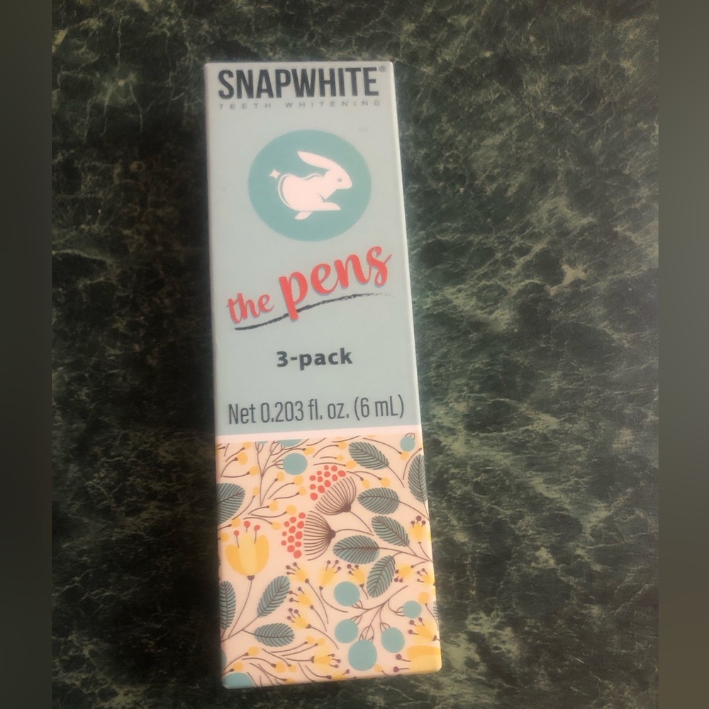 The Pens Teeth Whitening Pen 3-Pack – Light Blue & Floral